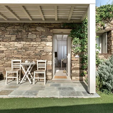 White Tinos Luxury