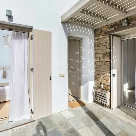 White Tinos Luxury Σπίτι διακοπών *