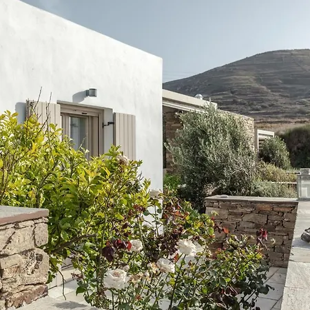 White Tinos Luxury Σπίτι διακοπών *