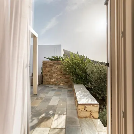 White Tinos Luxury