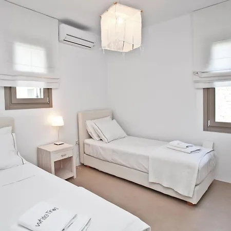 White Tinos Luxury Σπίτι διακοπών *