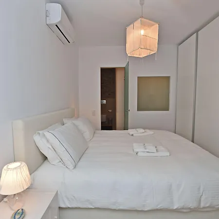 Hébergement de vacances White Tinos Luxury Stení
