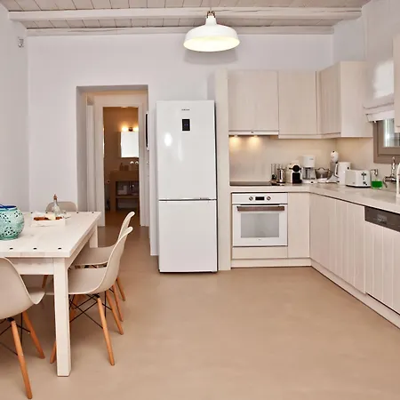 White Tinos Luxury *