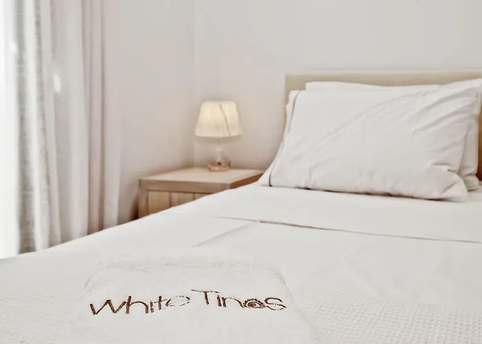 White Tinos Luxury Stení