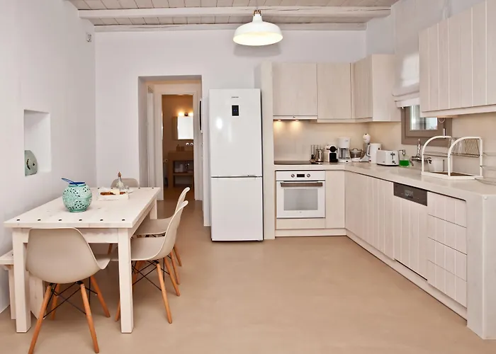 White Tinos Luxury *